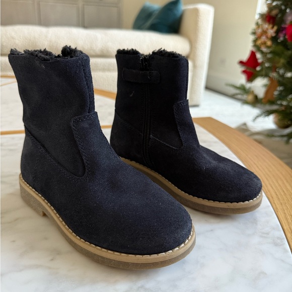 little eric Other - Little Eric Navy Suede Fur-Lined Ankle Boots (size 27)